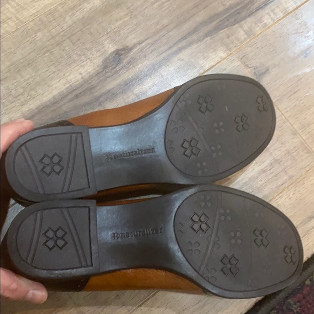 Shoes - Picture 7 of 10